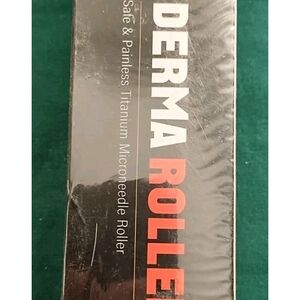 Derma Roller Black and Red